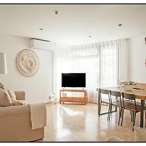 https://apartamento-centrico-junto-al-mar-wifi-free.top-hotels-tarragona.com