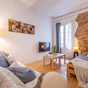 https://acogedor-apartamento-en-serrallo.top-hotels-tarragona.com